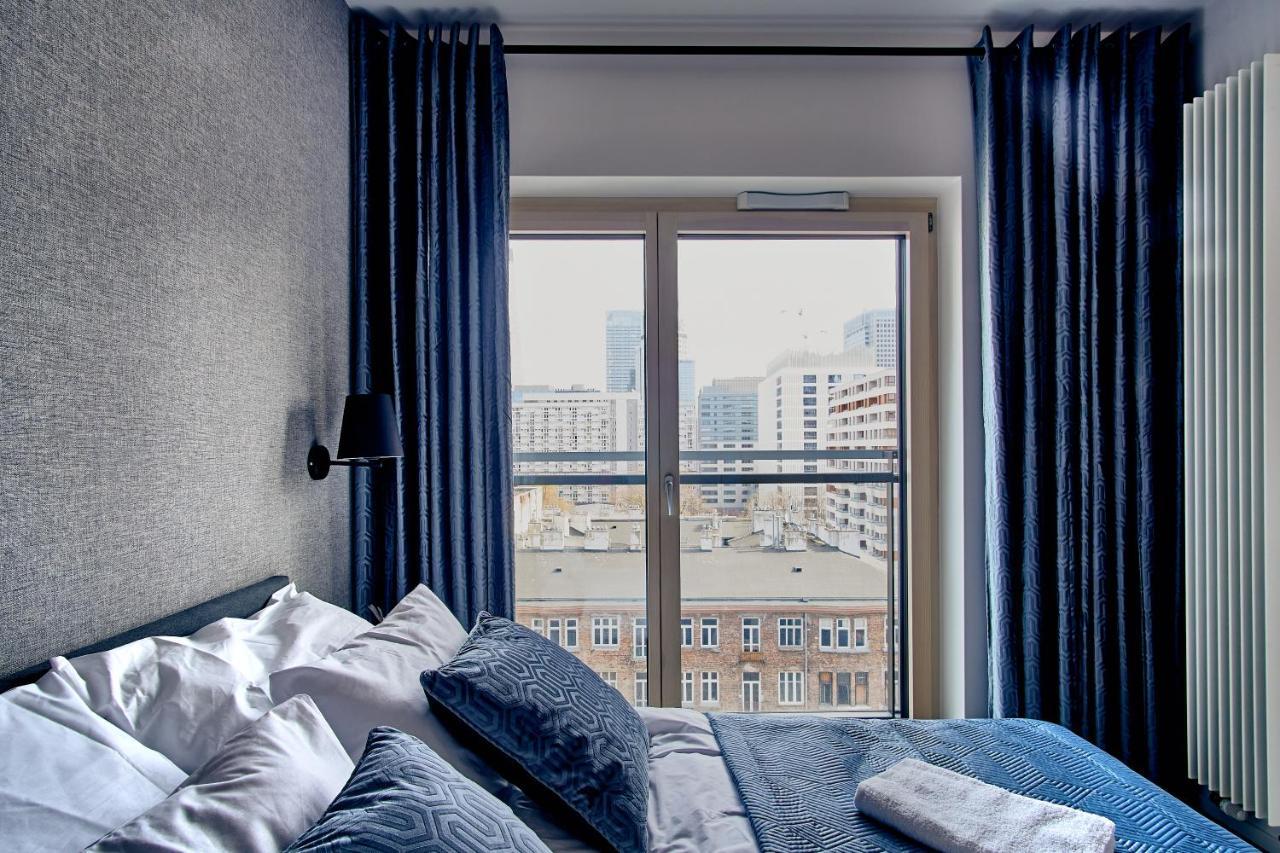 Mennica Residence Deluxe Варшава Экстерьер фото