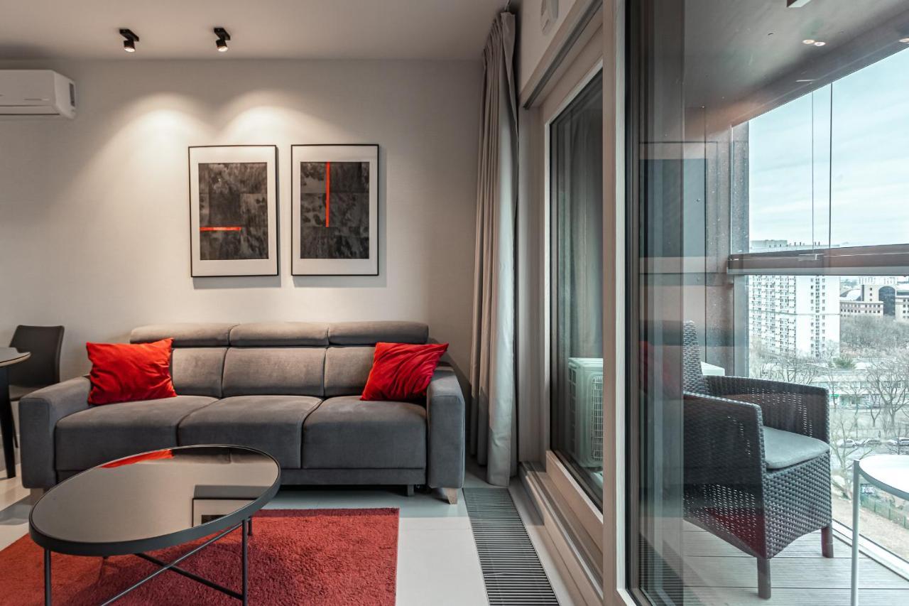 Mennica Residence Deluxe Варшава Экстерьер фото