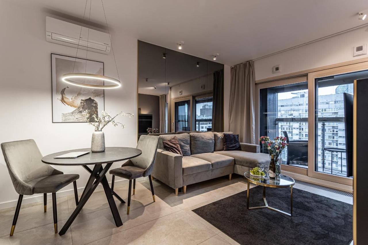 Mennica Residence Deluxe Варшава Экстерьер фото