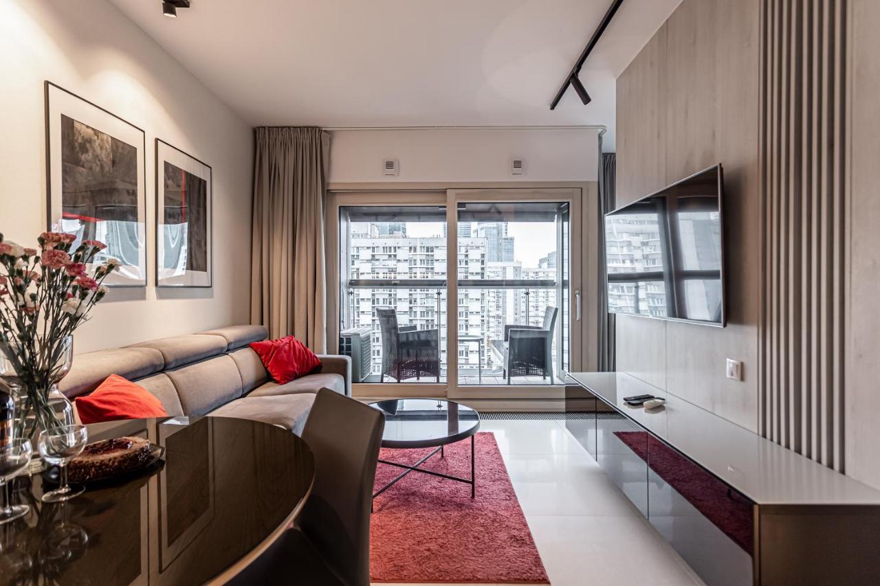 Mennica Residence Deluxe Варшава Экстерьер фото