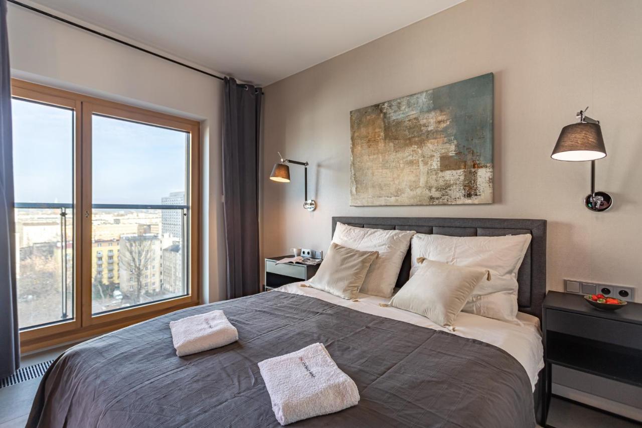 Mennica Residence Deluxe Варшава Экстерьер фото