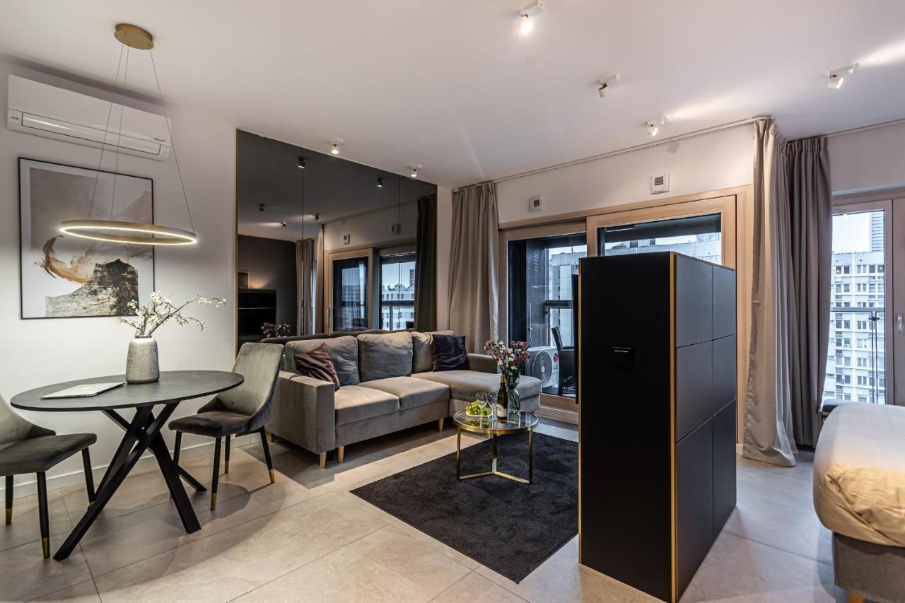 Mennica Residence Deluxe Варшава Экстерьер фото