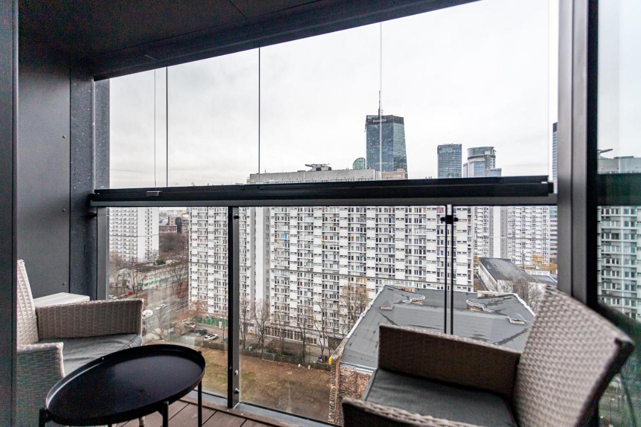 Mennica Residence Deluxe Варшава Экстерьер фото