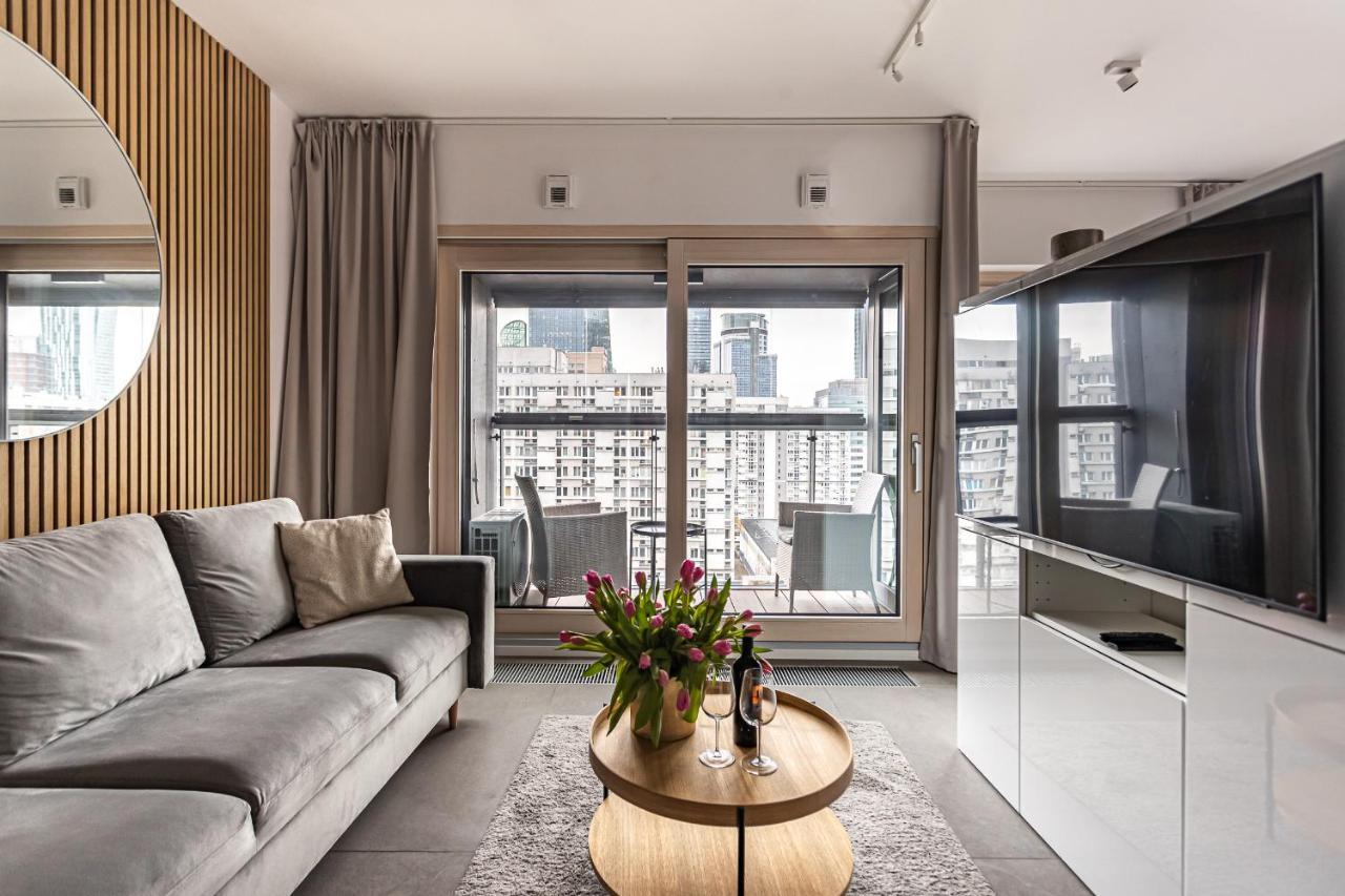 Mennica Residence Deluxe Варшава Экстерьер фото